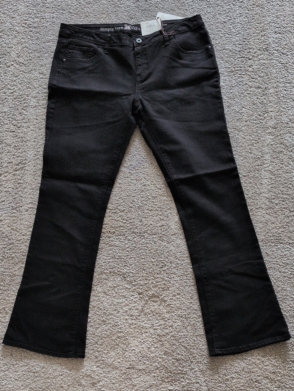 NWT Simply Vera Vera Wang Black Denim Bootcut Midrise Jeans Size 14
